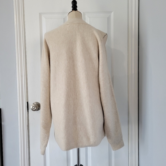 Tibi Cut out Shoulder in cream - Picture 7 of 9